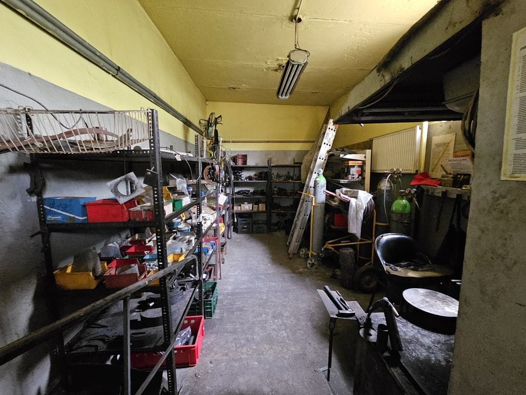 Lokal użytkowy  pokojowe na Sprzedaż