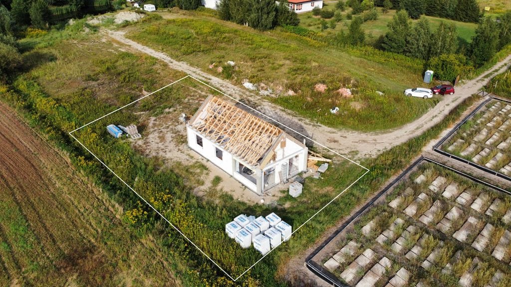 Dom 4 pokojowe na Sprzedaż