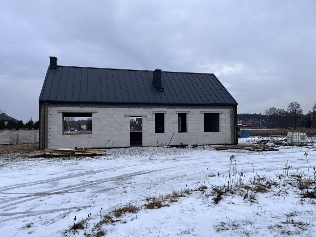 Dom 4 pokojowe na Sprzedaż