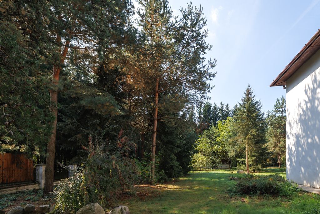 Dom 9 pokojowe na Sprzedaż