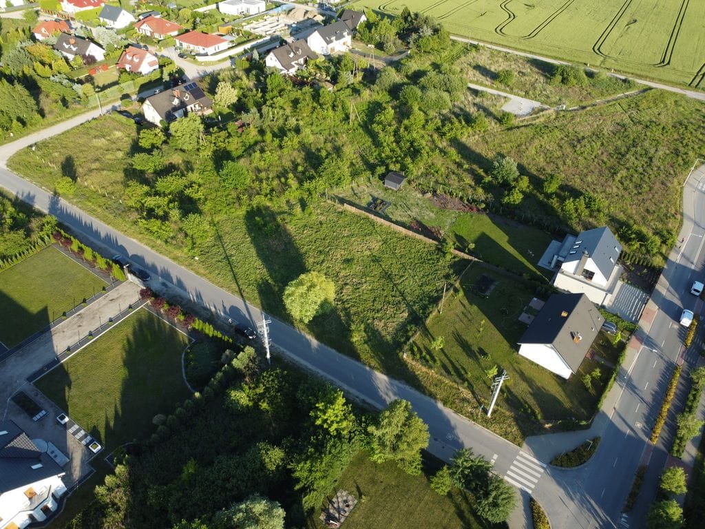 Działka  pokojowe na Sprzedaż