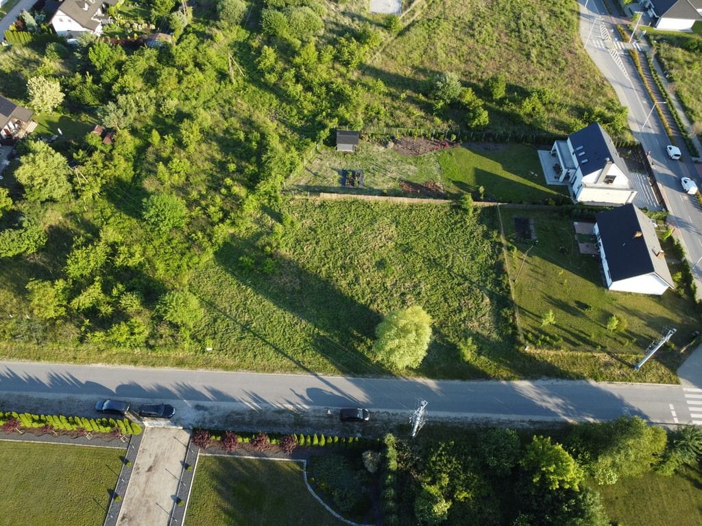 Działka  pokojowe na Sprzedaż