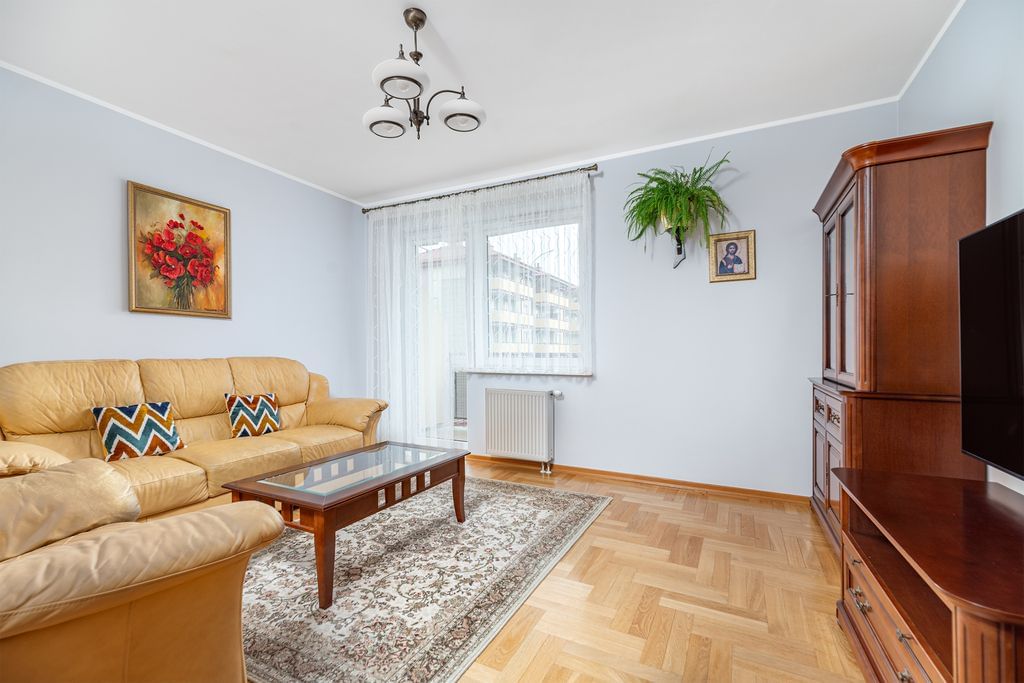 Mieszkanie 3 pokojowe na Sprzedaż