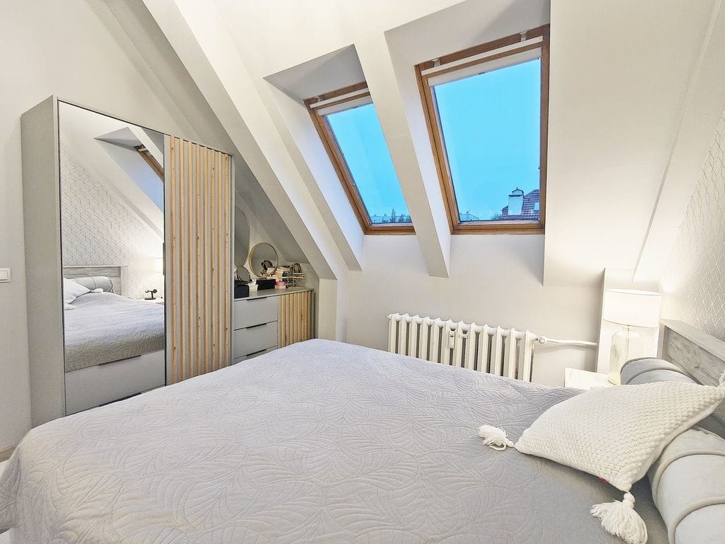 Mieszkanie 3 pokojowe na Sprzedaż