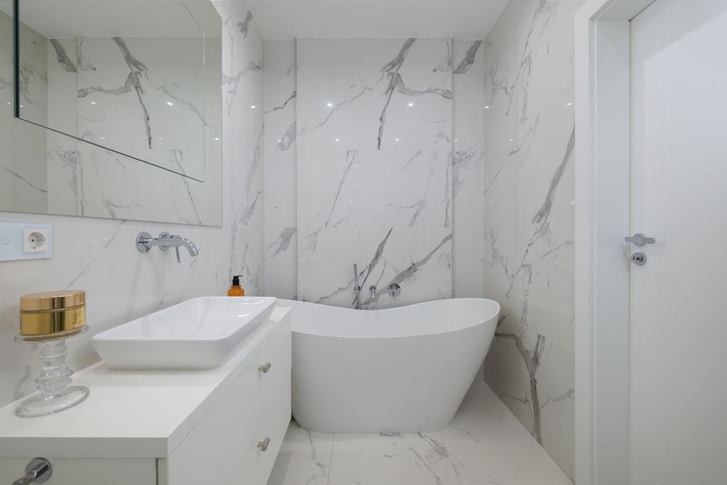 Mieszkanie 4 pokojowe na Sprzedaż