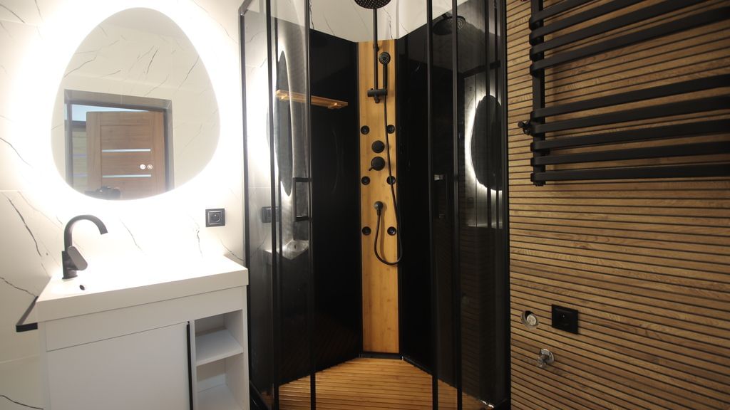 Mieszkanie 4 pokojowe na Sprzedaż