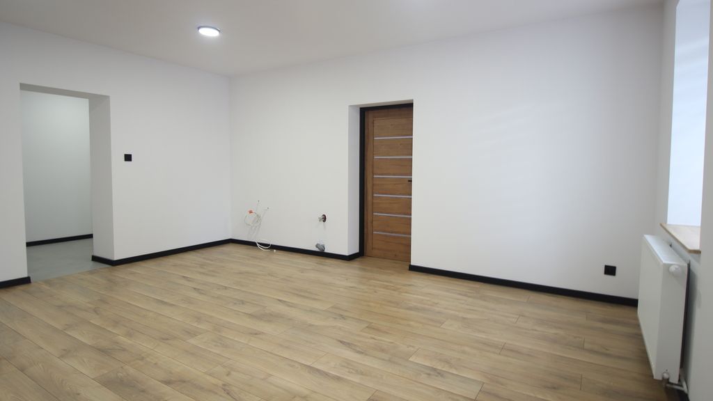 Mieszkanie 4 pokojowe na Sprzedaż