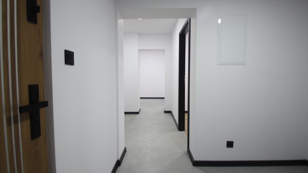 Mieszkanie 4 pokojowe na Sprzedaż