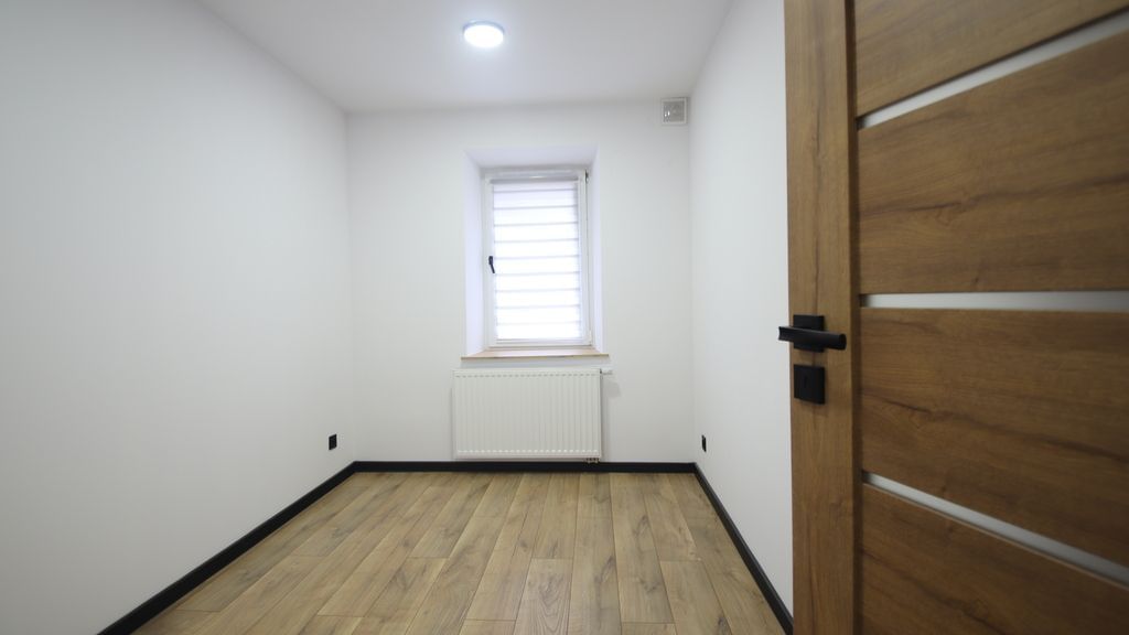 Mieszkanie 4 pokojowe na Sprzedaż