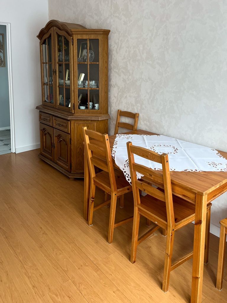 Mieszkanie 3 pokojowe na Sprzedaż