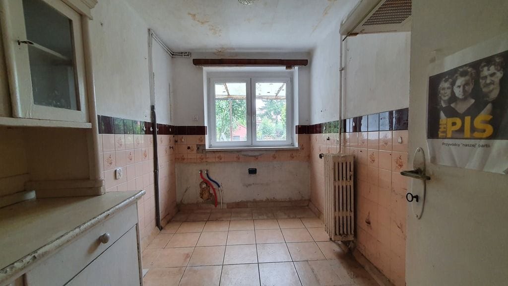 Dom 5 pokojowe na Sprzedaż