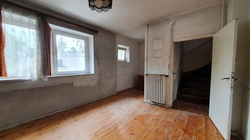 Dom 5 pokojowe na Sprzedaż