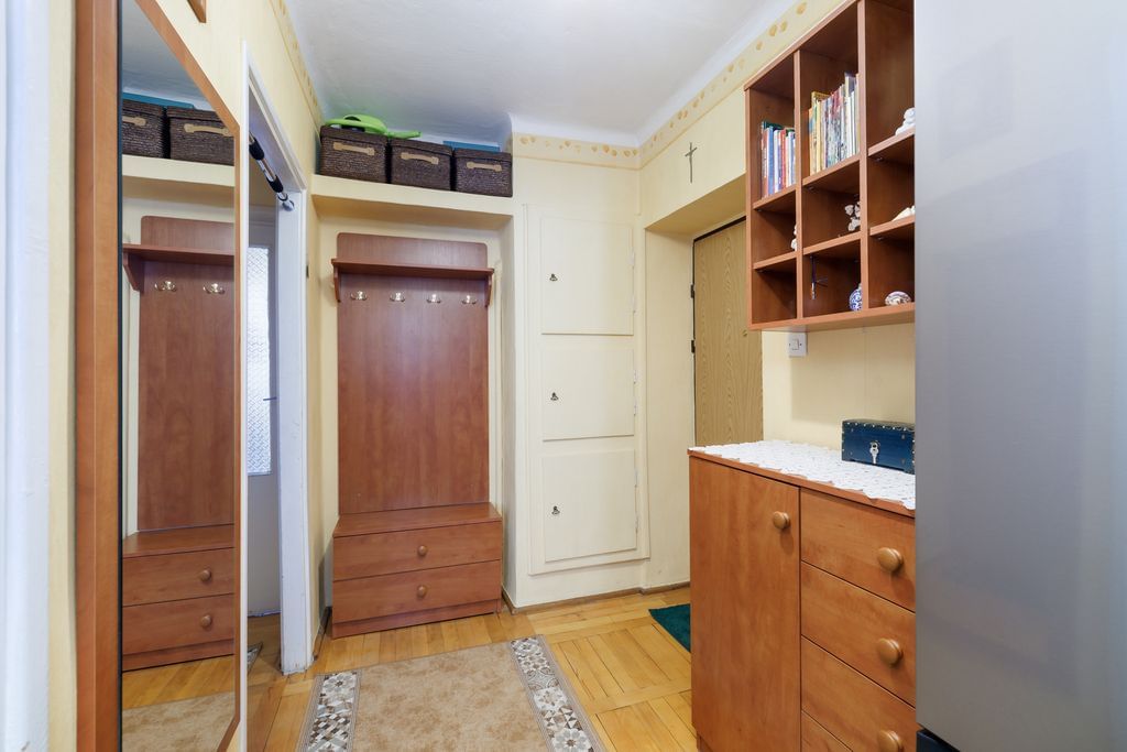 Mieszkanie 3 pokojowe na Sprzedaż