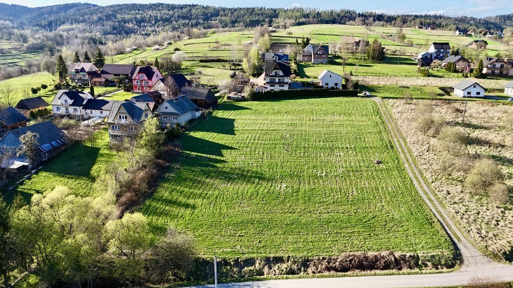 Działka  pokojowe na Sprzedaż