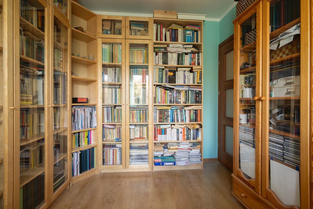 Dom 6 pokojowe na Sprzedaż