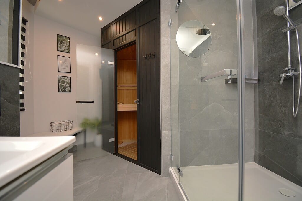 Dom 6 pokojowe na Sprzedaż