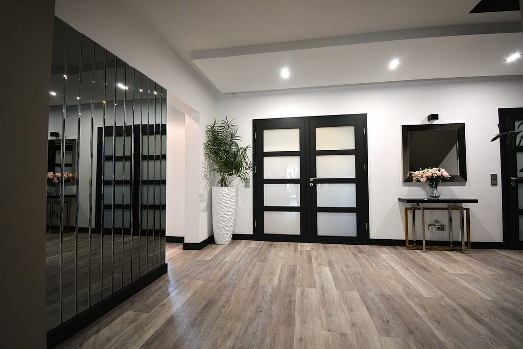 Dom 6 pokojowe na Sprzedaż