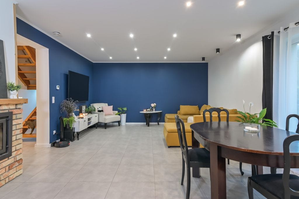 Dom 6 pokojowe na Sprzedaż