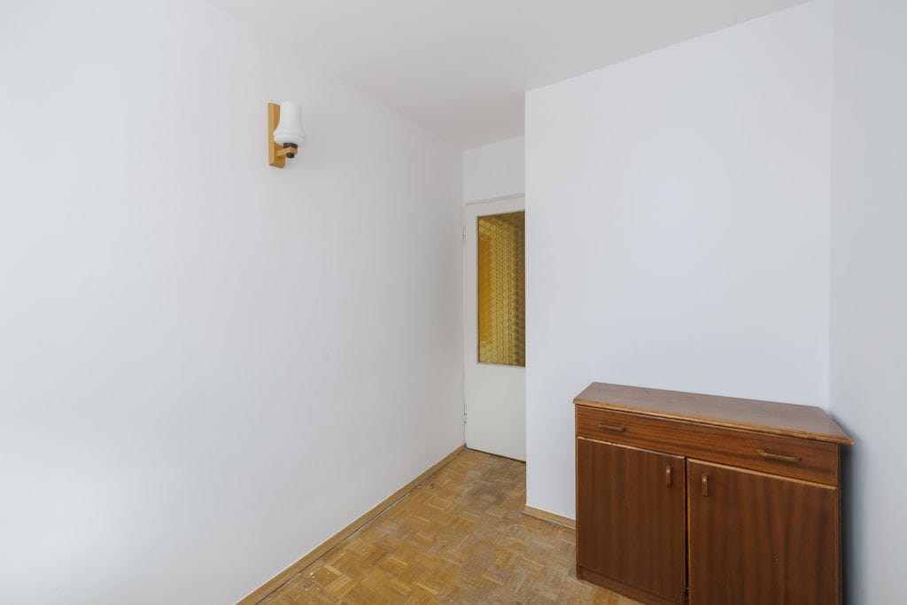 Mieszkanie 4 pokojowe na Sprzedaż