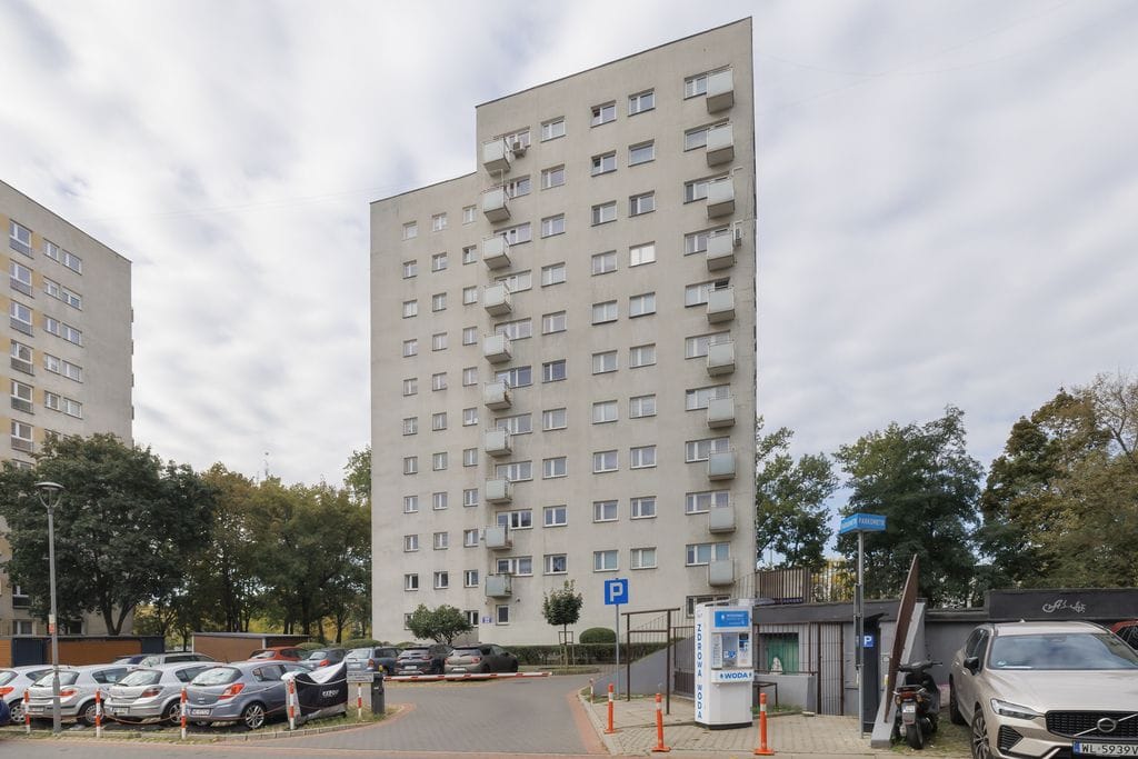 Mieszkanie 4 pokojowe na Sprzedaż