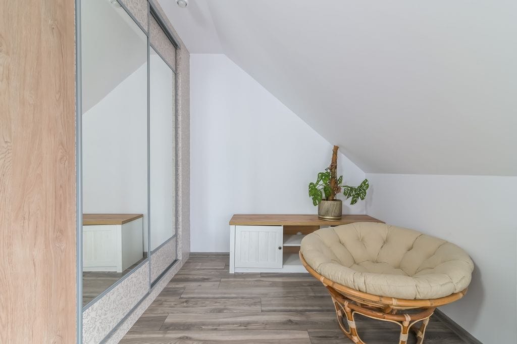 Dom 5 pokojowe na Sprzedaż