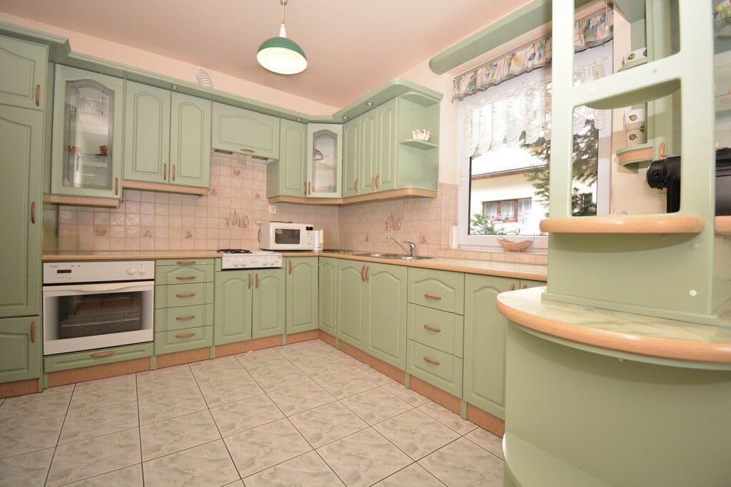 Dom 6 pokojowe na Sprzedaż