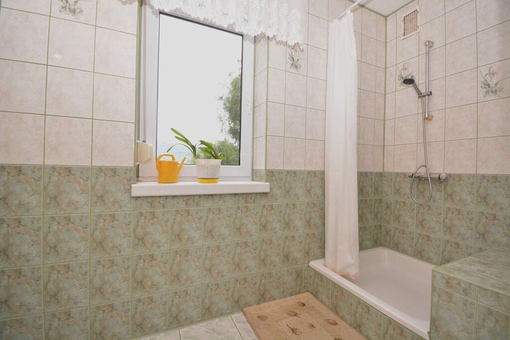 Dom 6 pokojowe na Sprzedaż