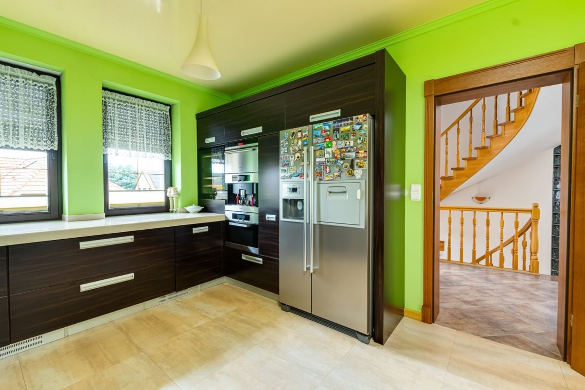 Dom 8 pokojowe na Sprzedaż