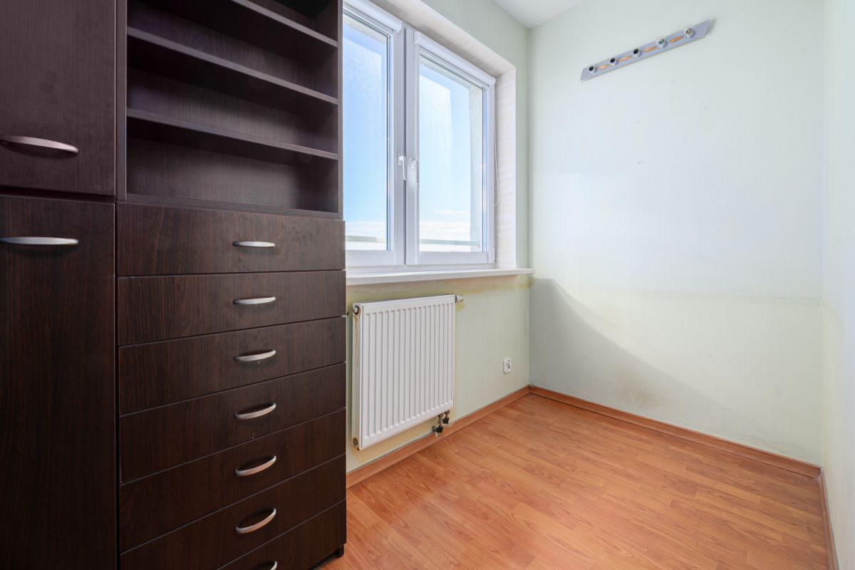 Mieszkanie 4 pokojowe na Sprzedaż