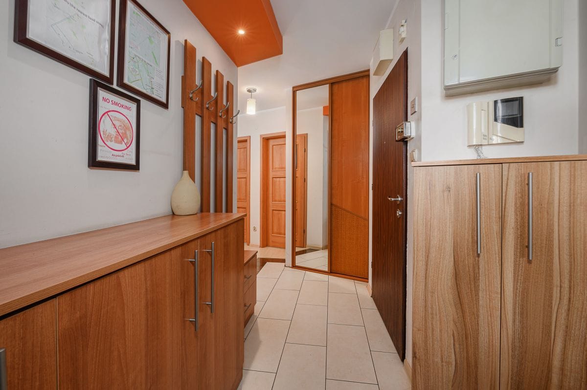 Mieszkanie 3 pokojowe na Sprzedaż