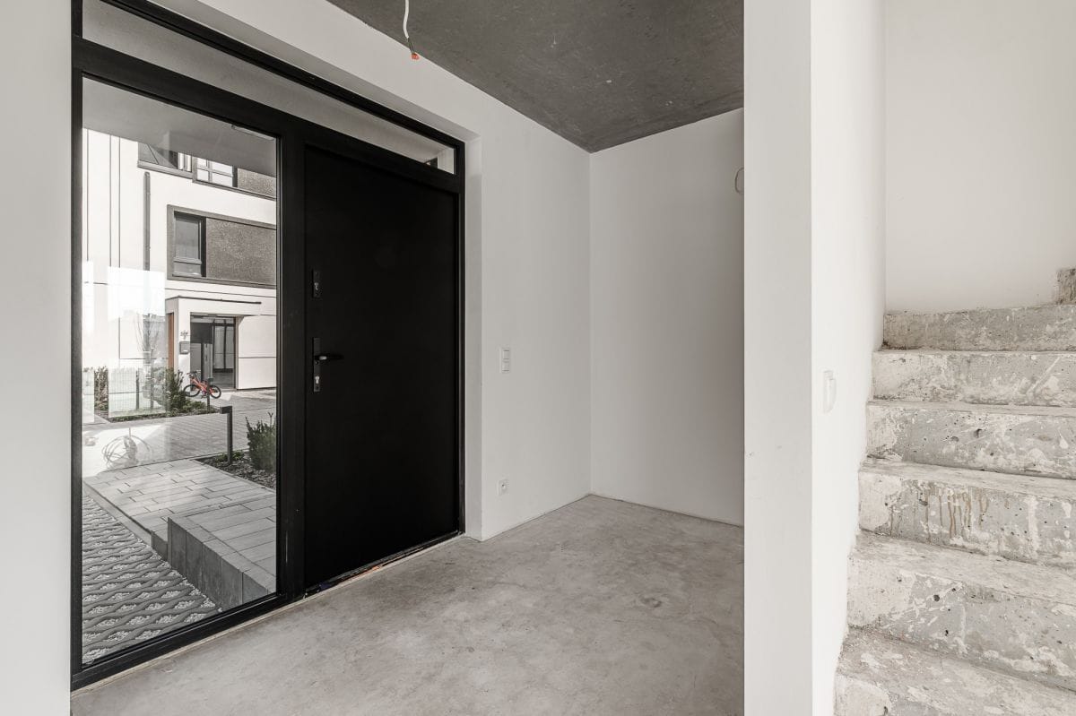 Dom 4 pokojowe na Sprzedaż