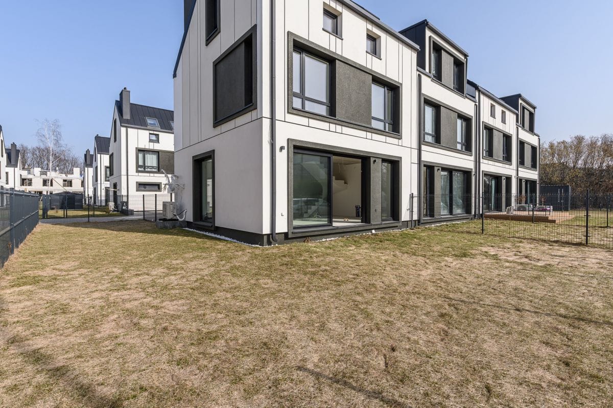 Dom 4 pokojowe na Sprzedaż