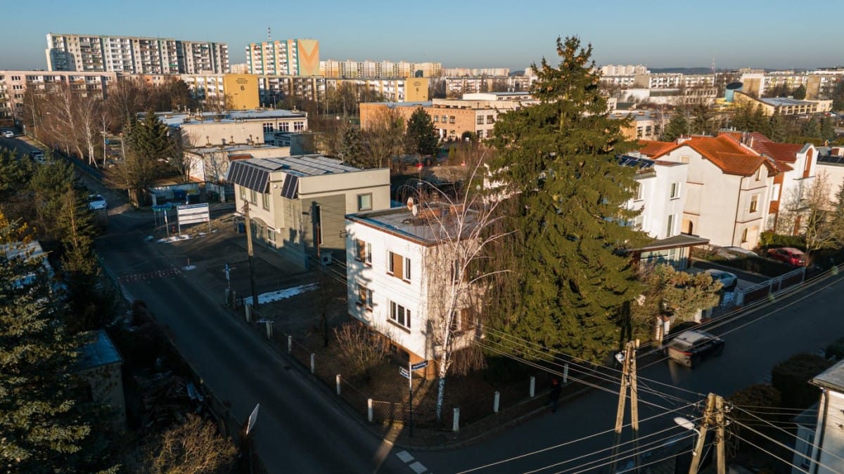 Dom 5 pokojowe na Sprzedaż