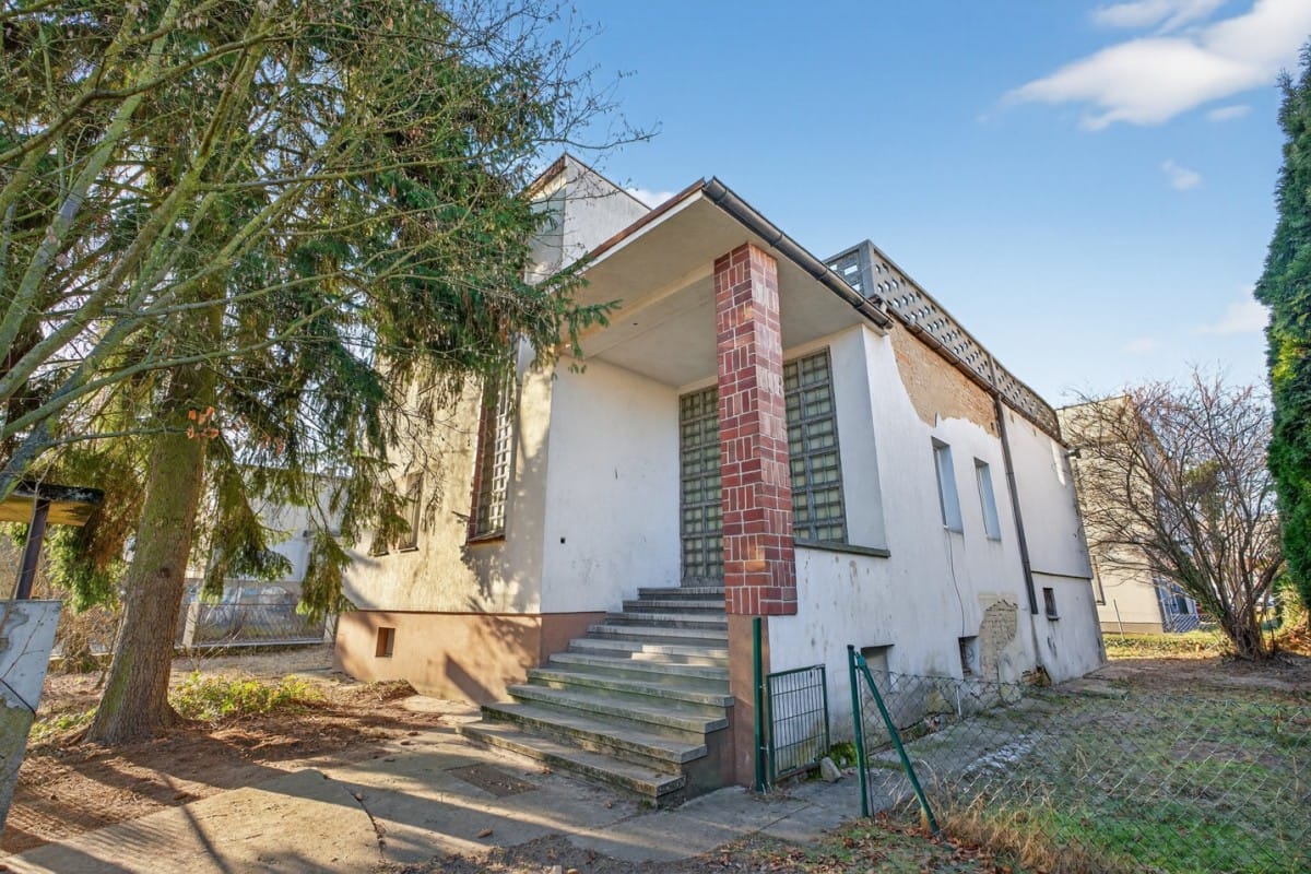 Dom 5 pokojowe na Sprzedaż