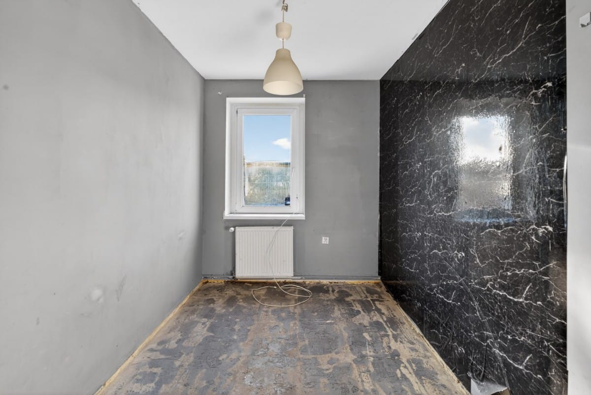 Lokal użytkowy  pokojowe na Sprzedaż