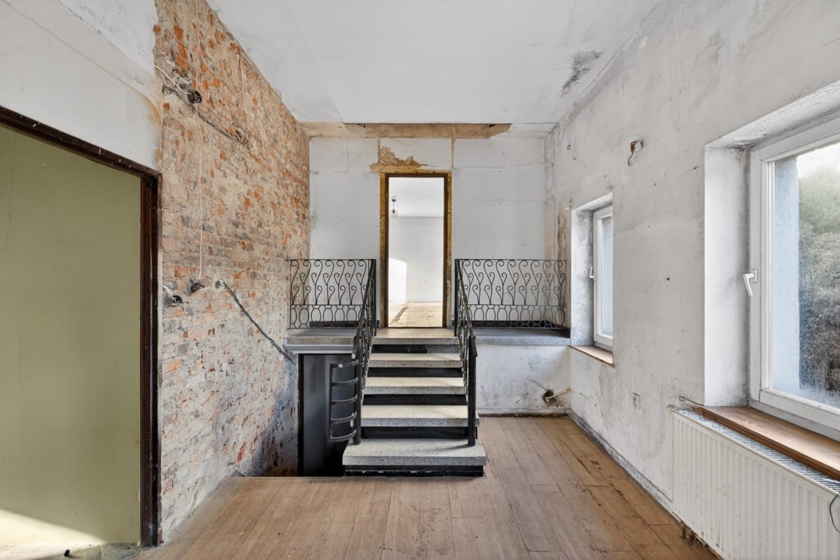 Lokal użytkowy  pokojowe na Sprzedaż