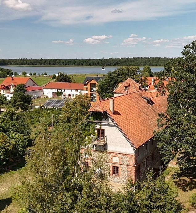 Dom 14 pokojowe na Sprzedaż