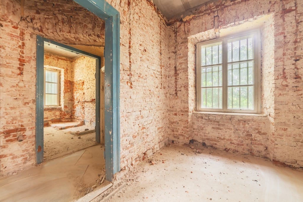 Dom 12 pokojowe na Sprzedaż