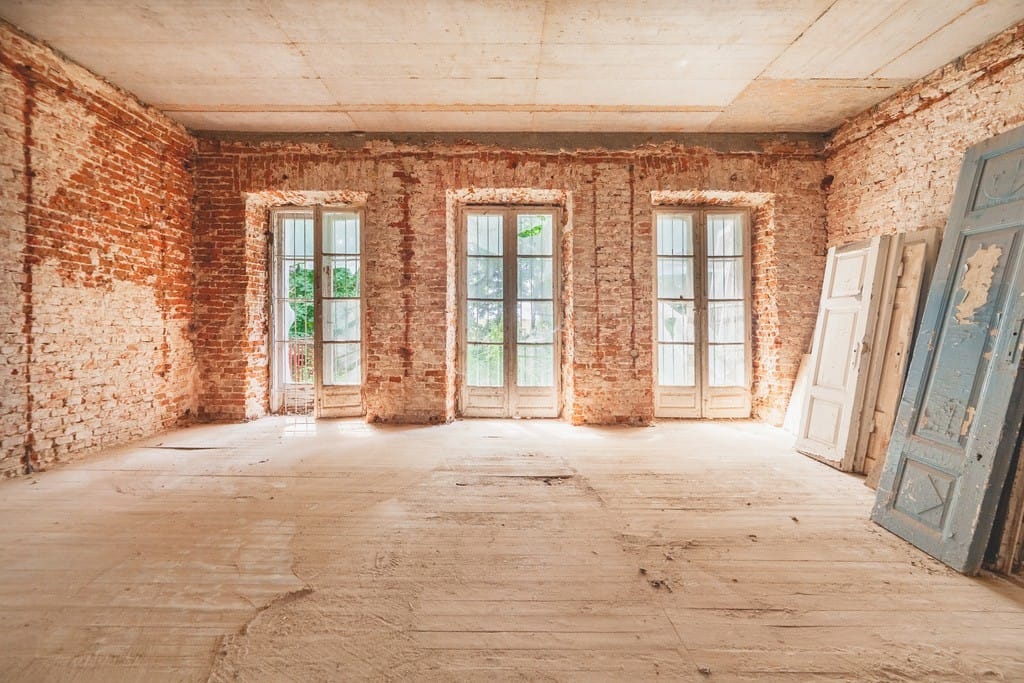 Dom 12 pokojowe na Sprzedaż