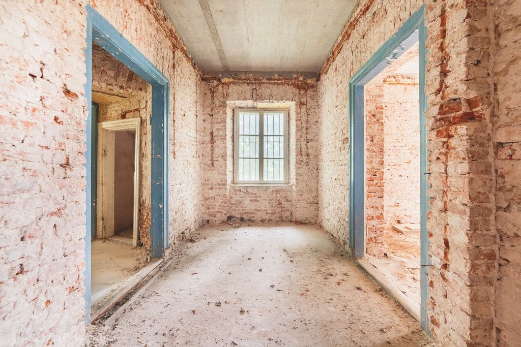 Dom 12 pokojowe na Sprzedaż