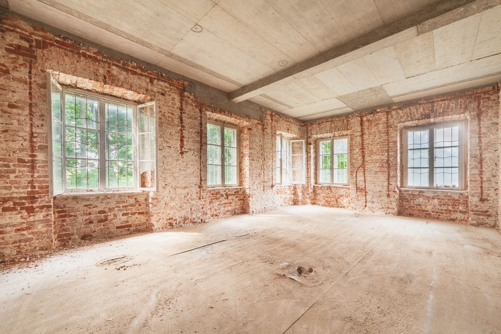 Dom 12 pokojowe na Sprzedaż