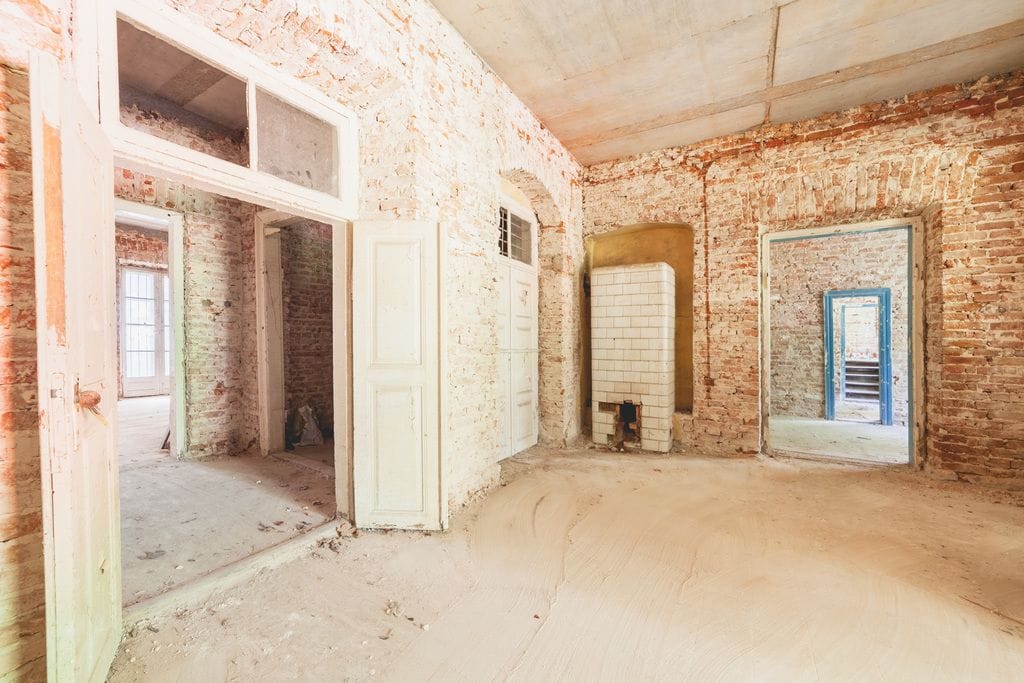 Dom 12 pokojowe na Sprzedaż