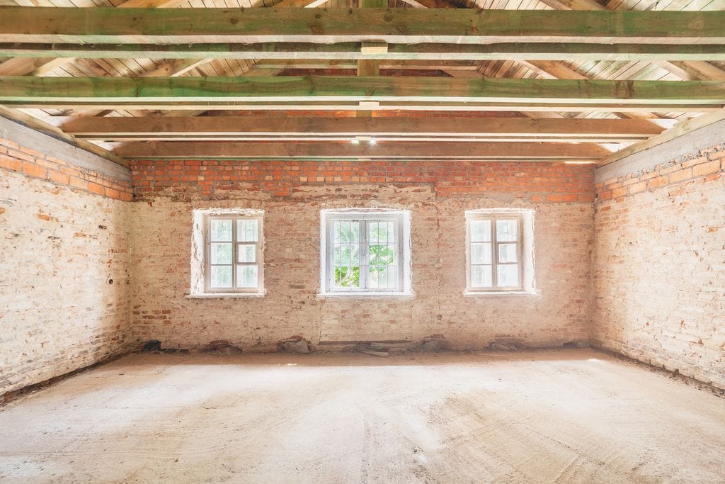 Dom 12 pokojowe na Sprzedaż