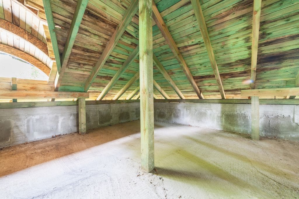 Dom 12 pokojowe na Sprzedaż