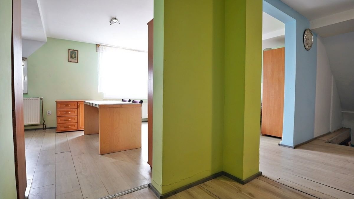 Mieszkanie 4 pokojowe na Sprzedaż