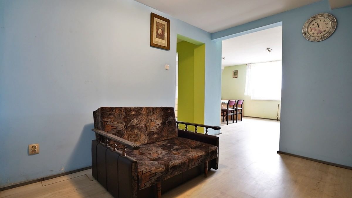 Mieszkanie 4 pokojowe na Sprzedaż