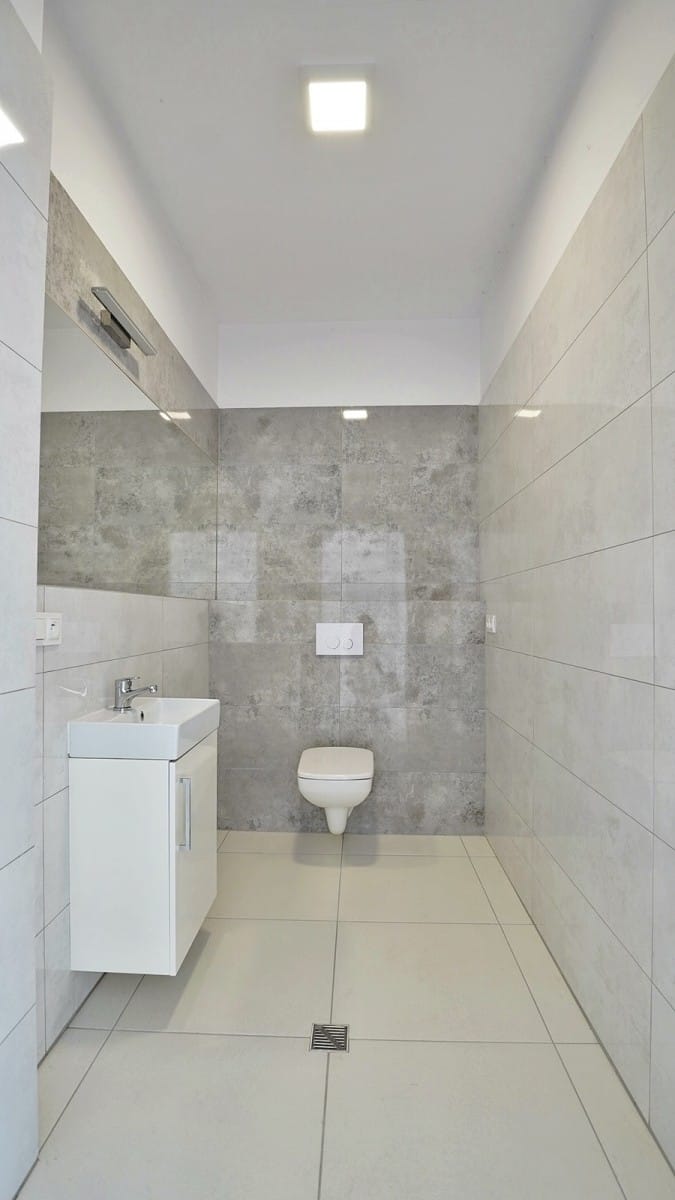 Lokal użytkowy  pokojowe na Sprzedaż