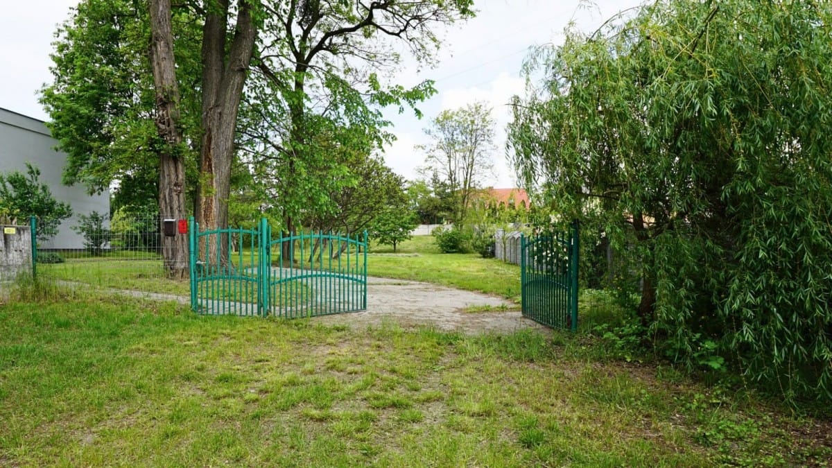 Dom 8 pokojowe na Sprzedaż