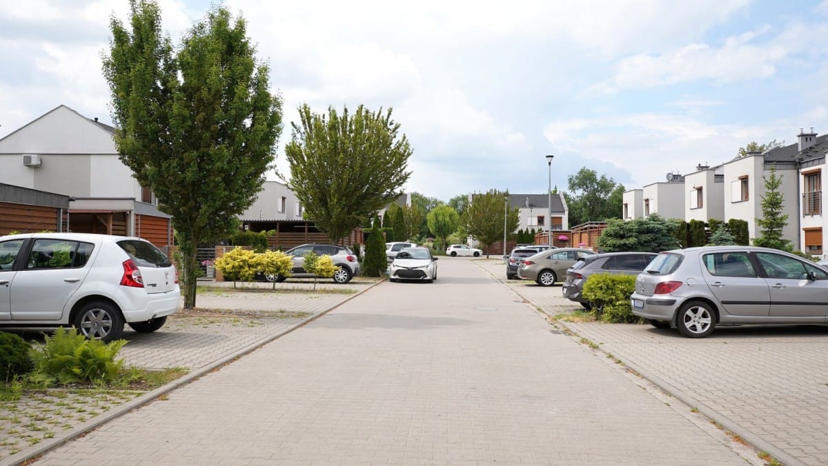 Mieszkanie 3 pokojowe na Sprzedaż
