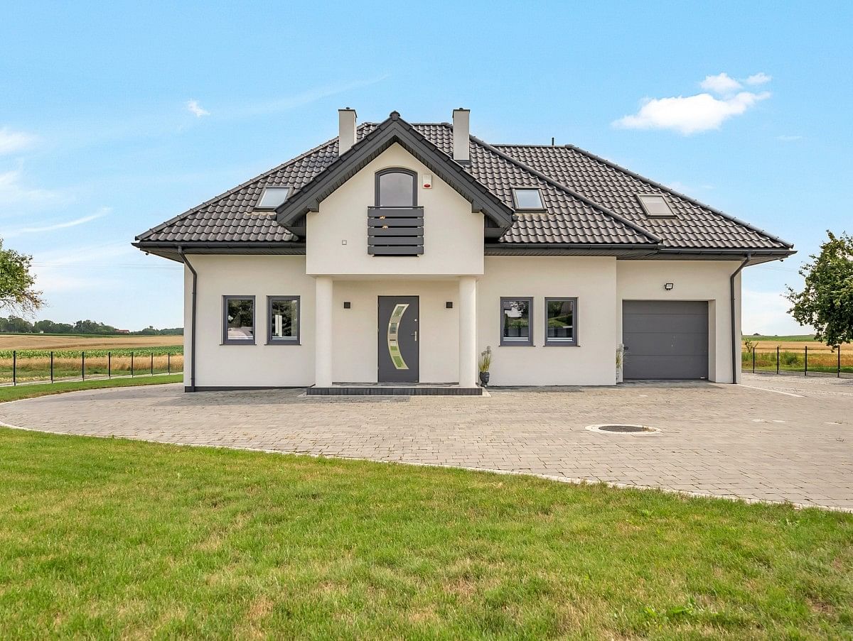 Dom 5 pokojowe na Sprzedaż